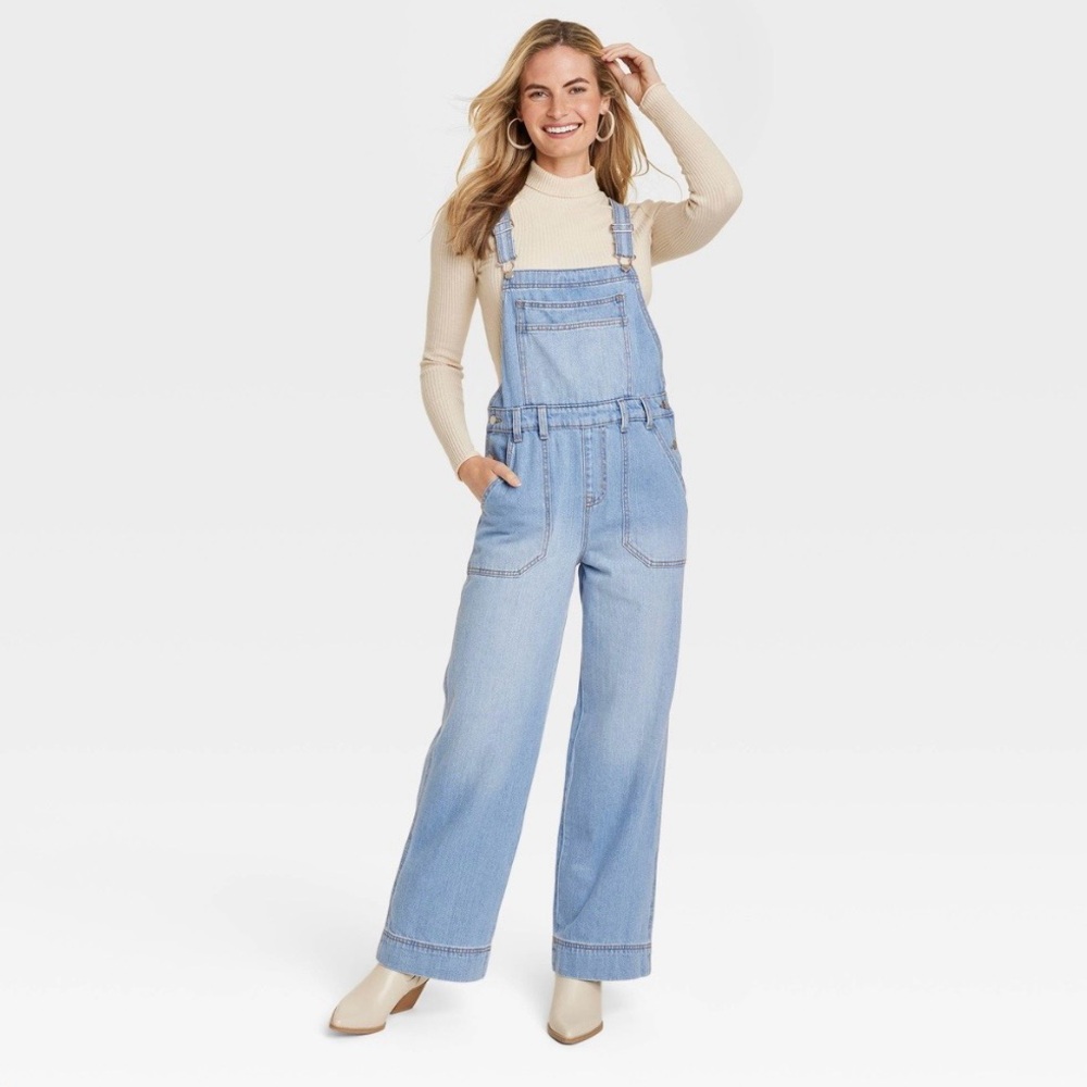 Universal Thread - Light Wash Wide Leg Overalls